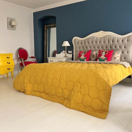 Shabby Chic - Apartment In The Heart Of Vilnius Old Town 外观 照片