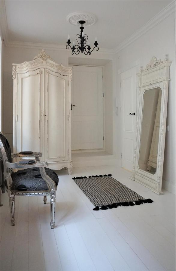 Shabby Chic - Apartment In The Heart Of Vilnius Old Town 外观 照片