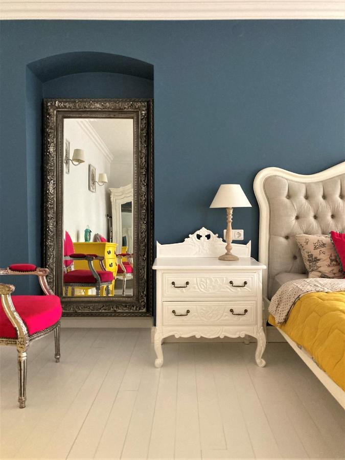 Shabby Chic - Apartment In The Heart Of Vilnius Old Town 外观 照片